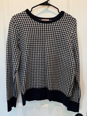 Brooks Brothers Navy & Off-White Houndstooth Sweater
